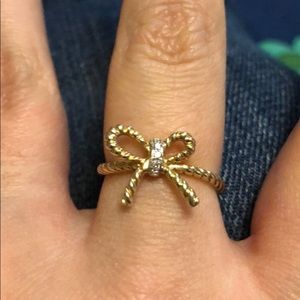 10k Gold & Diamond Cable Bow ring